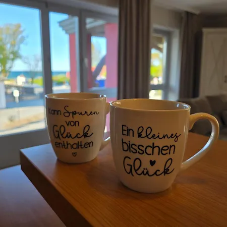 Meerverliebt Lägenhet *